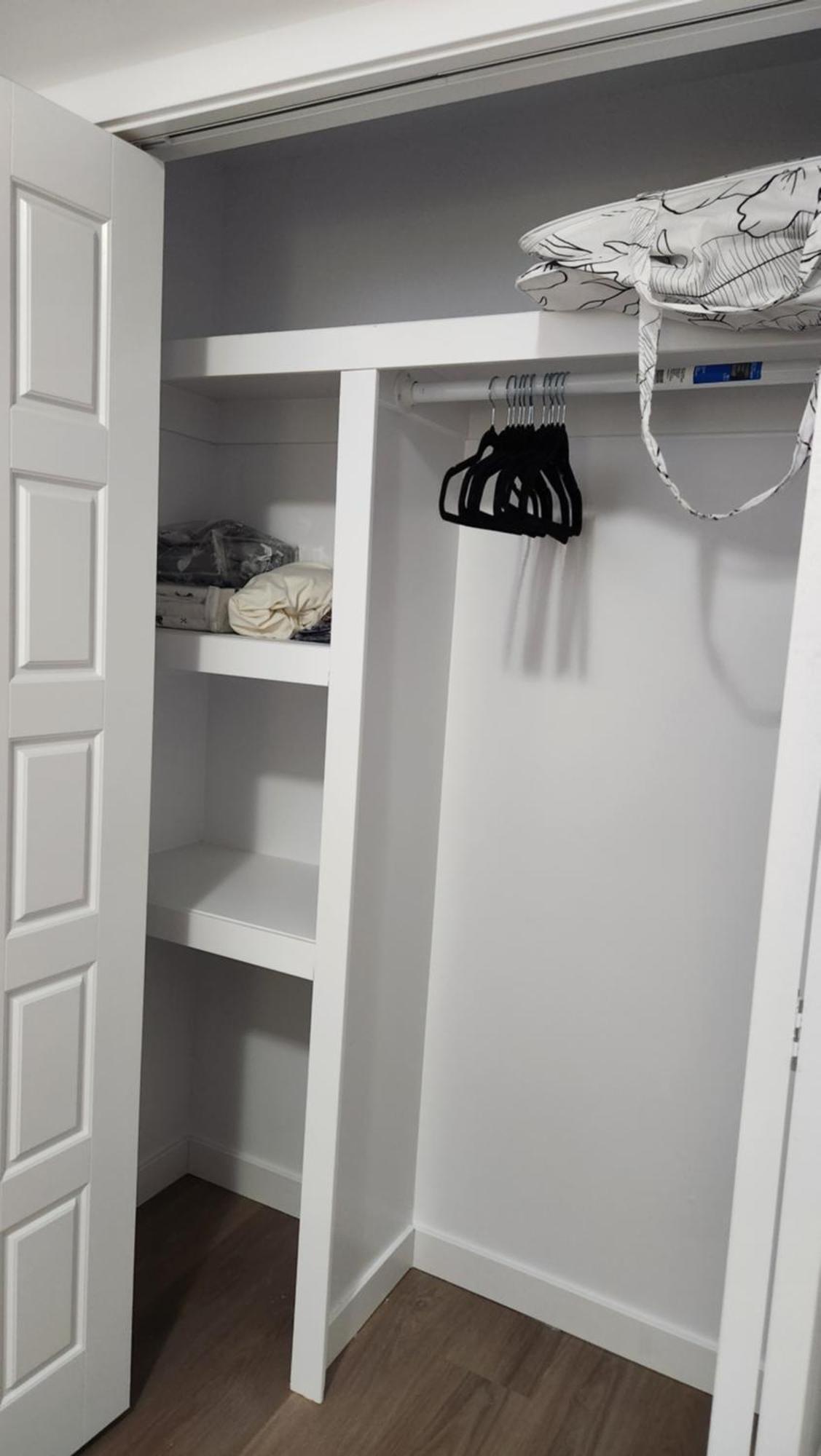Modern 2 Bedroom Basement Suite At West Эдмонтон Экстерьер фото